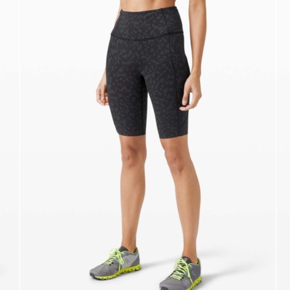 Lululemon Fast and Free HR short 10”